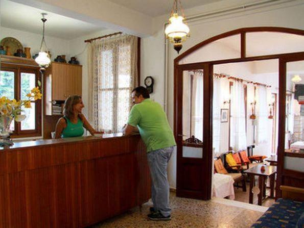Artemon Hotel Artemonas Buitenkant foto